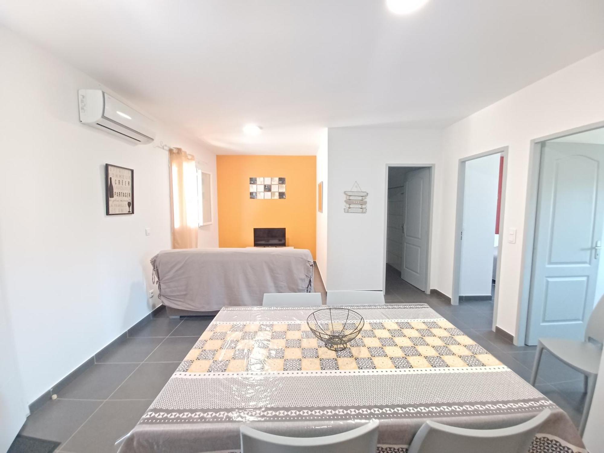 גלריה Appartements Candella מראה חיצוני תמונה